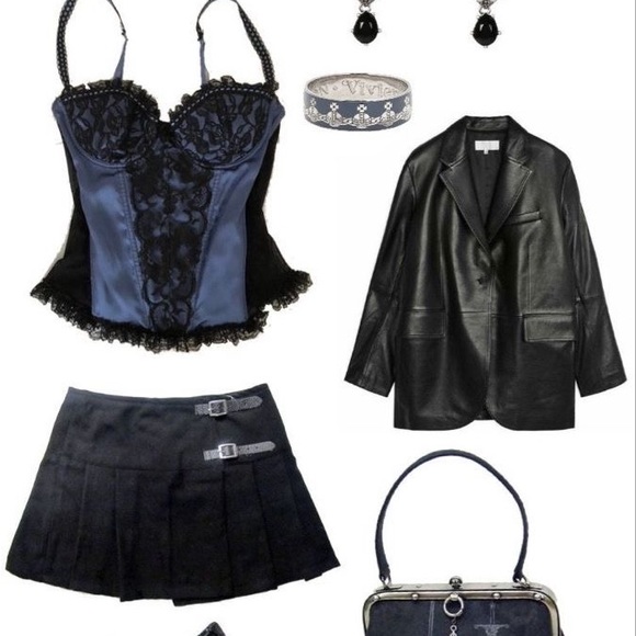 🖤GOTH MYSTERY BUNDLE🖤 - Picture 6 of 7